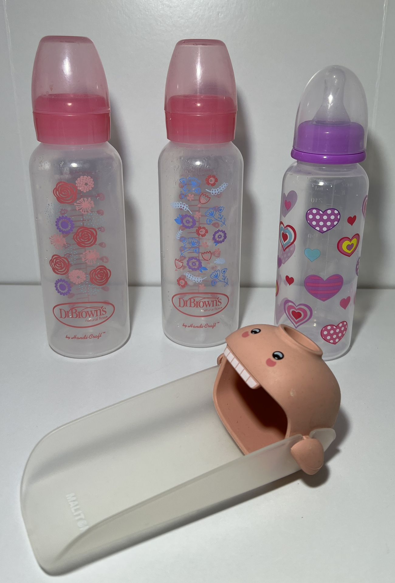 3 Baby Bottles 🍼 1 Faucet Cover ❗️Firm Price❗️