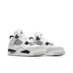 Jordan 4 Military Black 