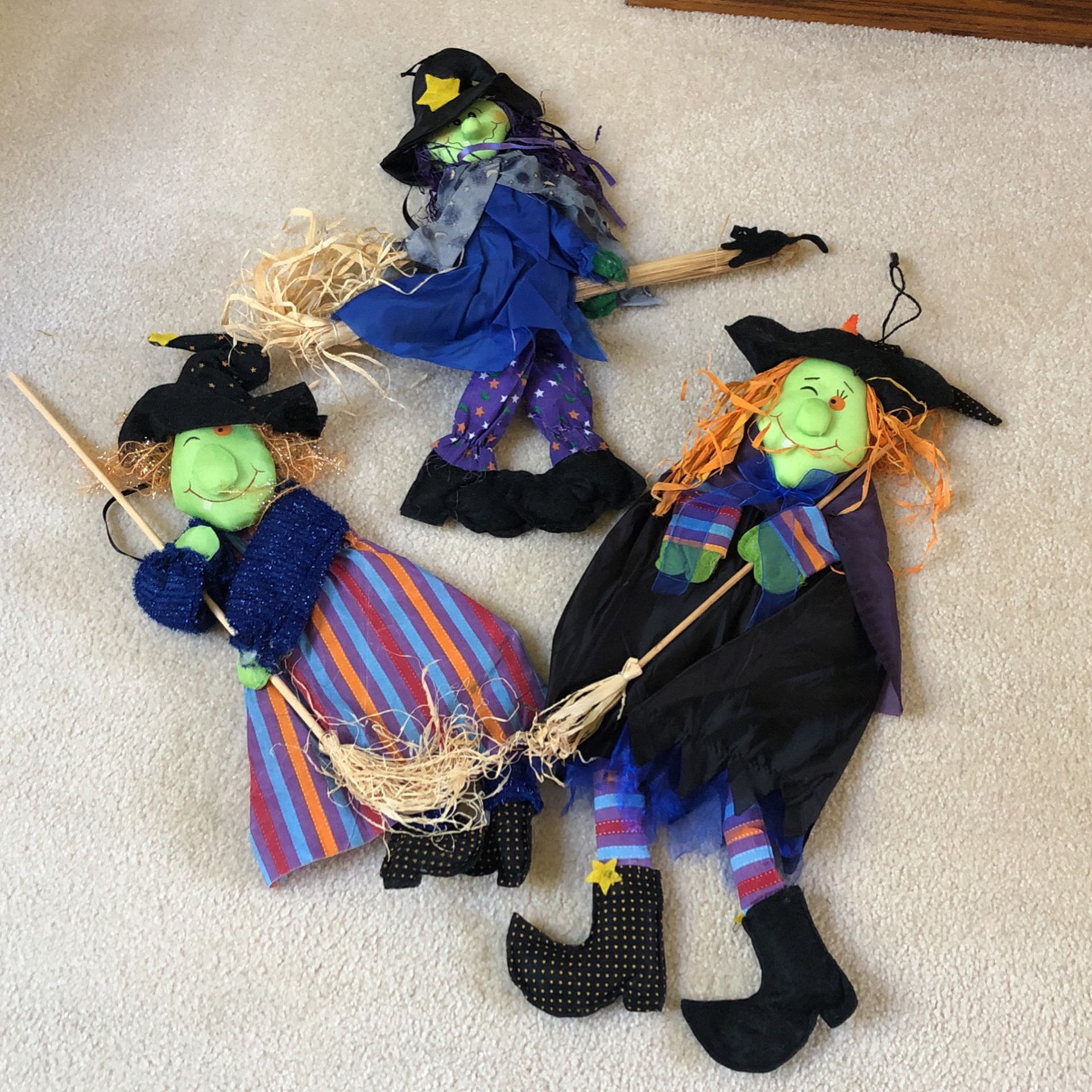Set Of 3 Halloween Witches 👻🎃