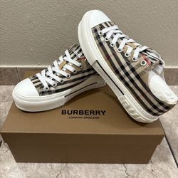 Burberry Check Sneakers
