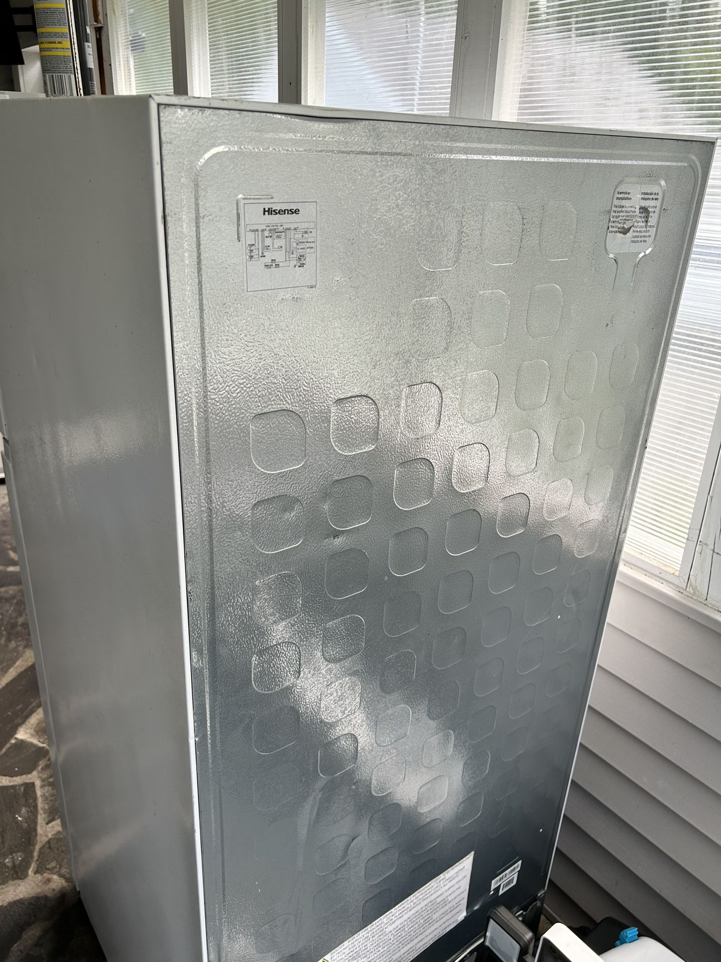 Refrigerator