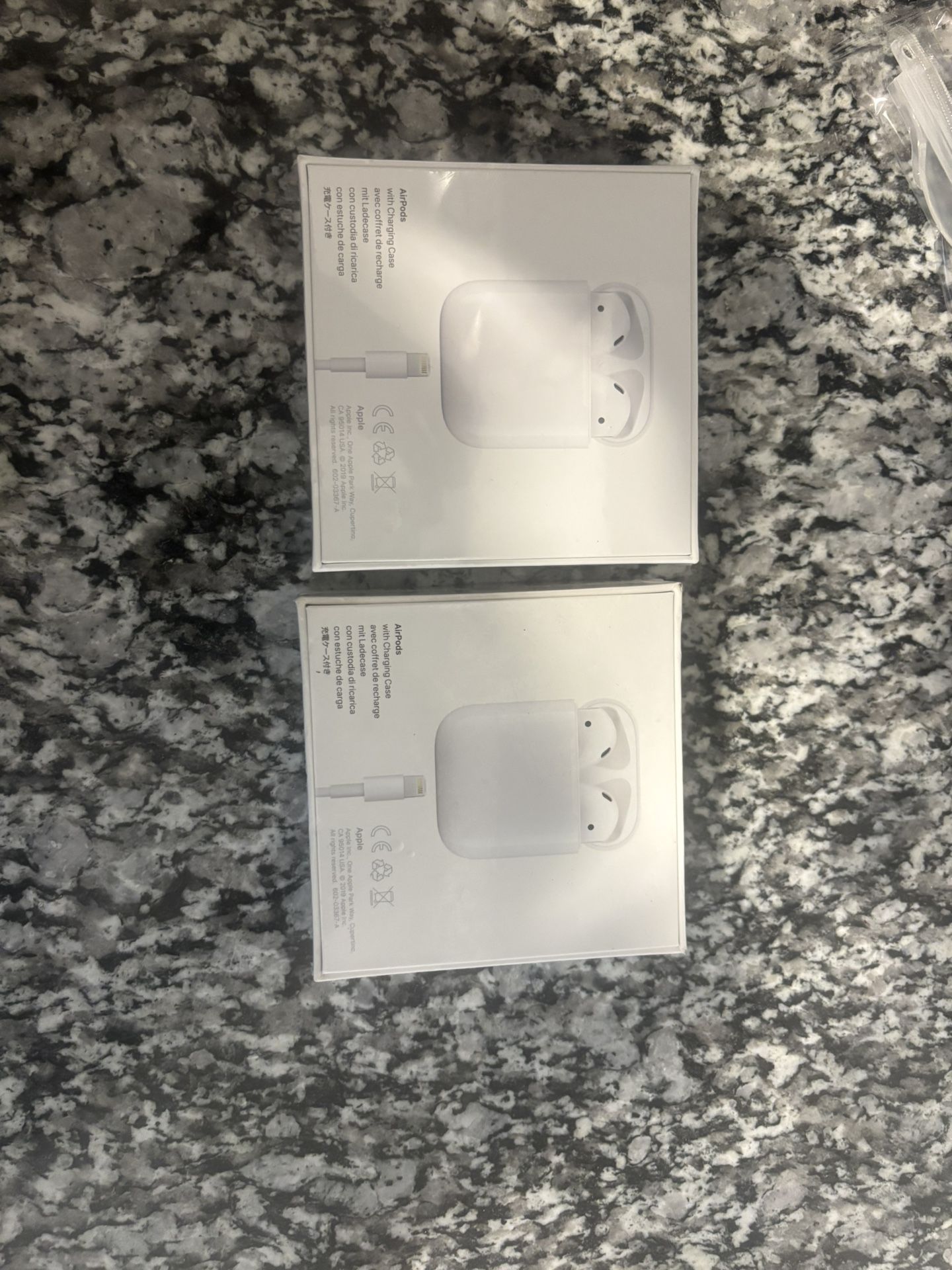 AirPods