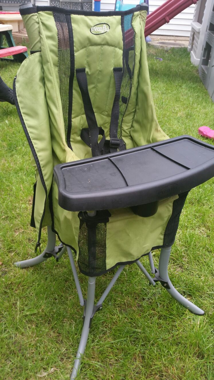 Evenflo BabyGo High Chair, Limeade
