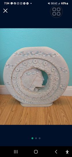 American  Indian  Cement Sculpture..22 Tall X20 Wide..Very Heavy!...Nice COLLECTOR ITEM