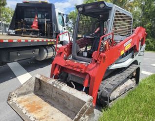 Takeuchi TL10 Skid Steer