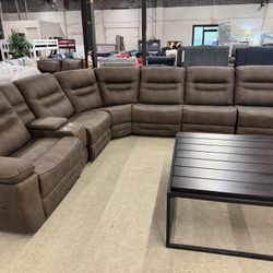 Power Reclining sectional