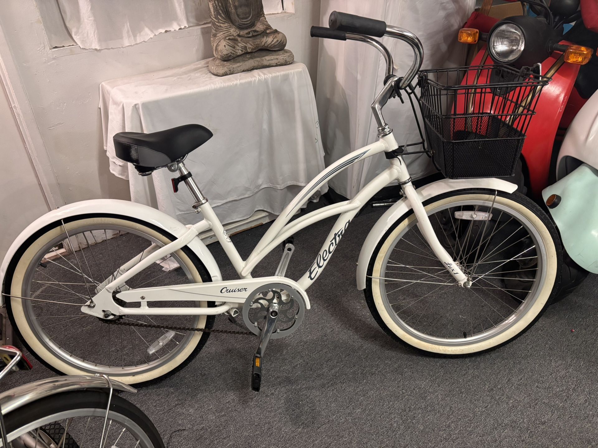 Girls/Womens Beach cruiser
