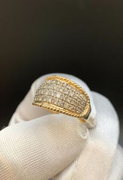 Gold diamond cluster ring #36139