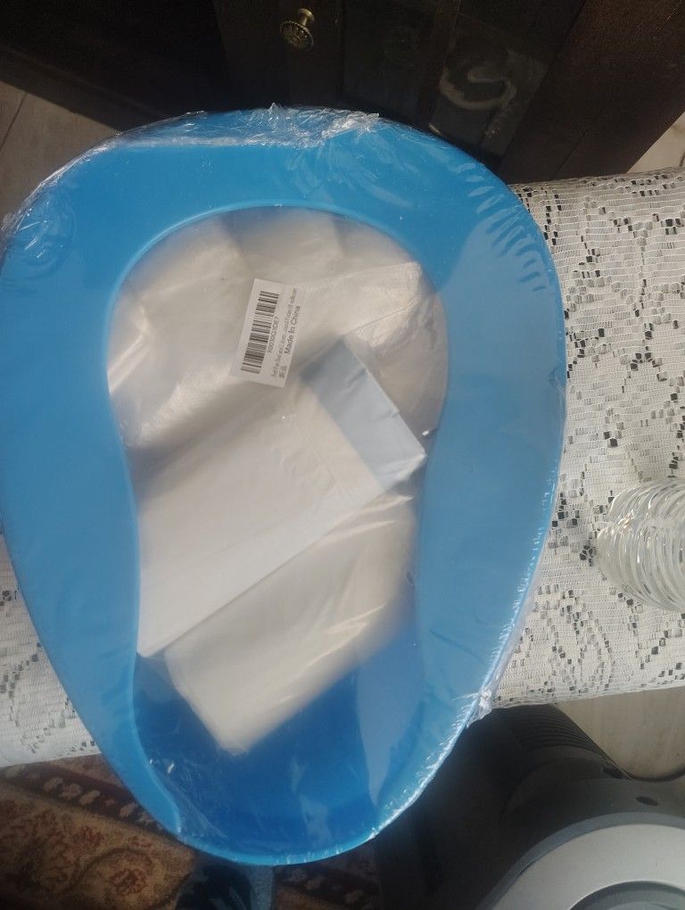 New Bedpan With Liners And Gloves
