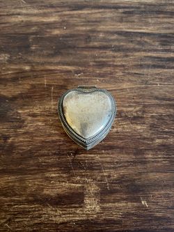 Silver Heart-Shaped Metal Pill Box
