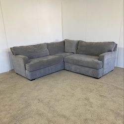 2-Piece Gray Sectional Couch Sofa *Free Delivery*
