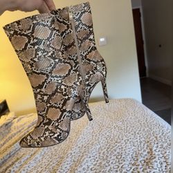Heel Boots 
