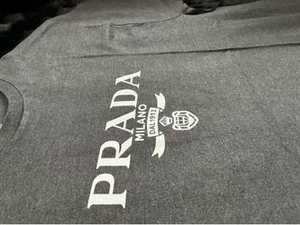 New Men’s Dark Grey Luxury Graphic T-Shirt Size XL