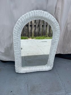 Wall Hanging Mirror Rattan 24”W x 36”H x 2”D in Good Condition  $30 Firm on Price