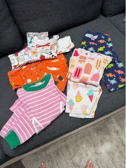 5 pair Hanna Anderson pajama sets
