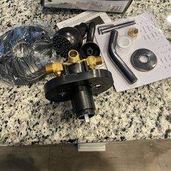 Glacier Bay Tub & Shower Set – Oil Rubbed Bronze (New, Open Box)