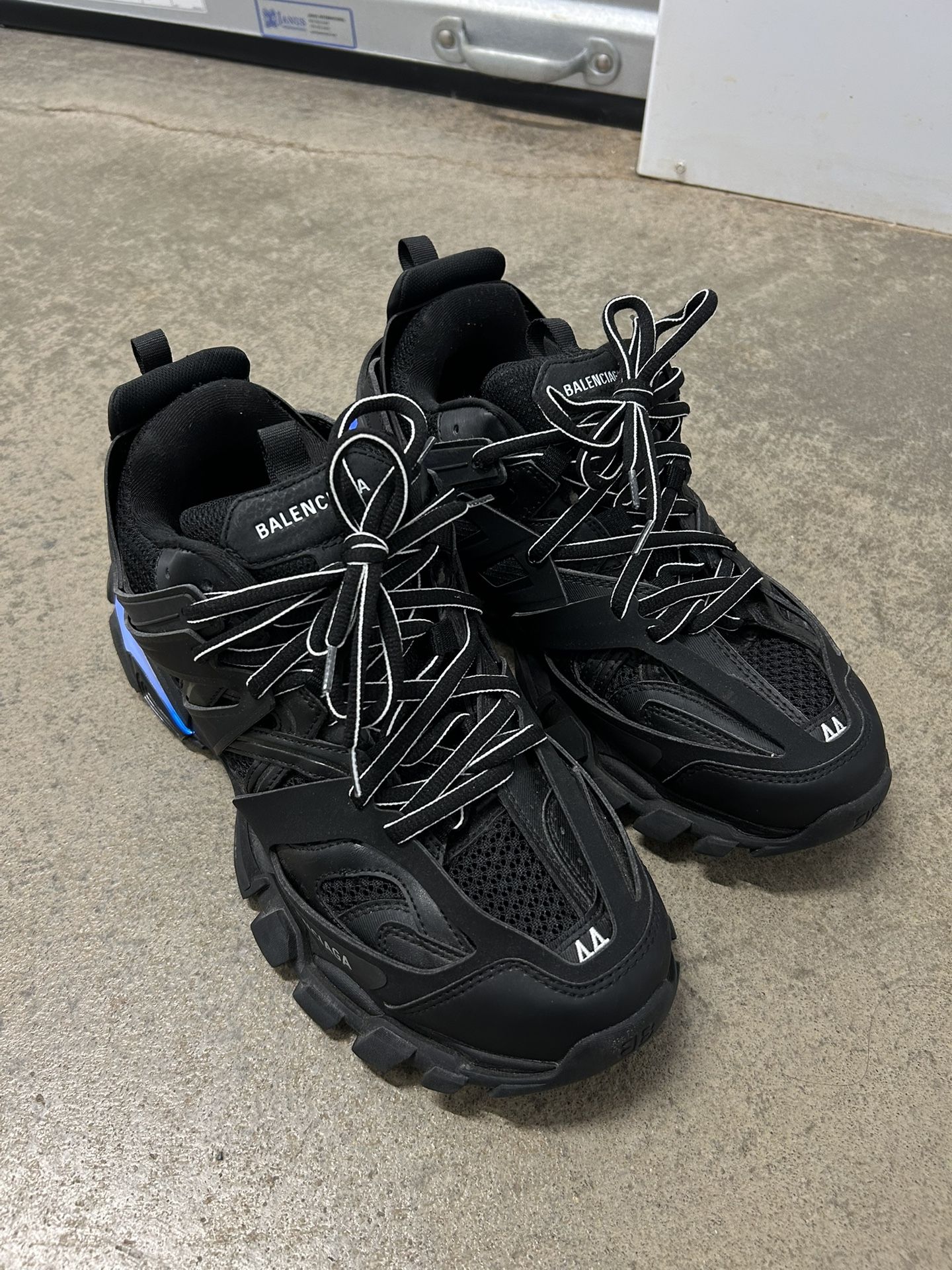 Balenciaga Tracks