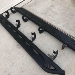 OEM Gmc Sierra running boards