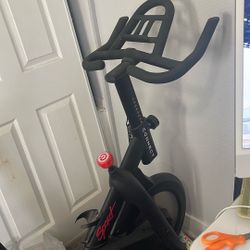 Echelon sport Indoor Cycle Bike