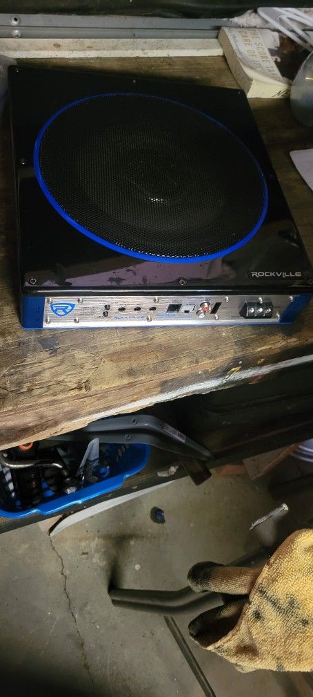 Rockville Powered Subwoofer