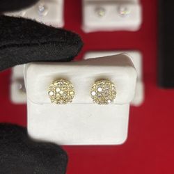Brand New 10k 9mm Yellow Gold  .98 Carat SI2 Natural Diamond 💎 Earrings Screw Backs 