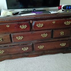 5 Ft X 33 Inch Dresser