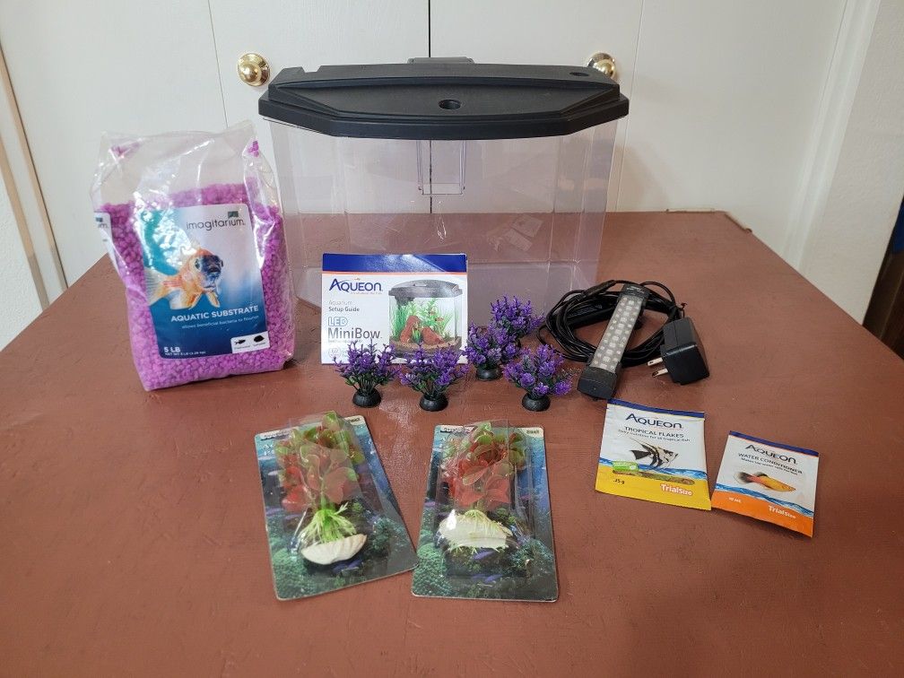 Aqueon 3 Gallon Acrylic MiniBow Aquarium With Florescent Light, New Gravel & New Plants