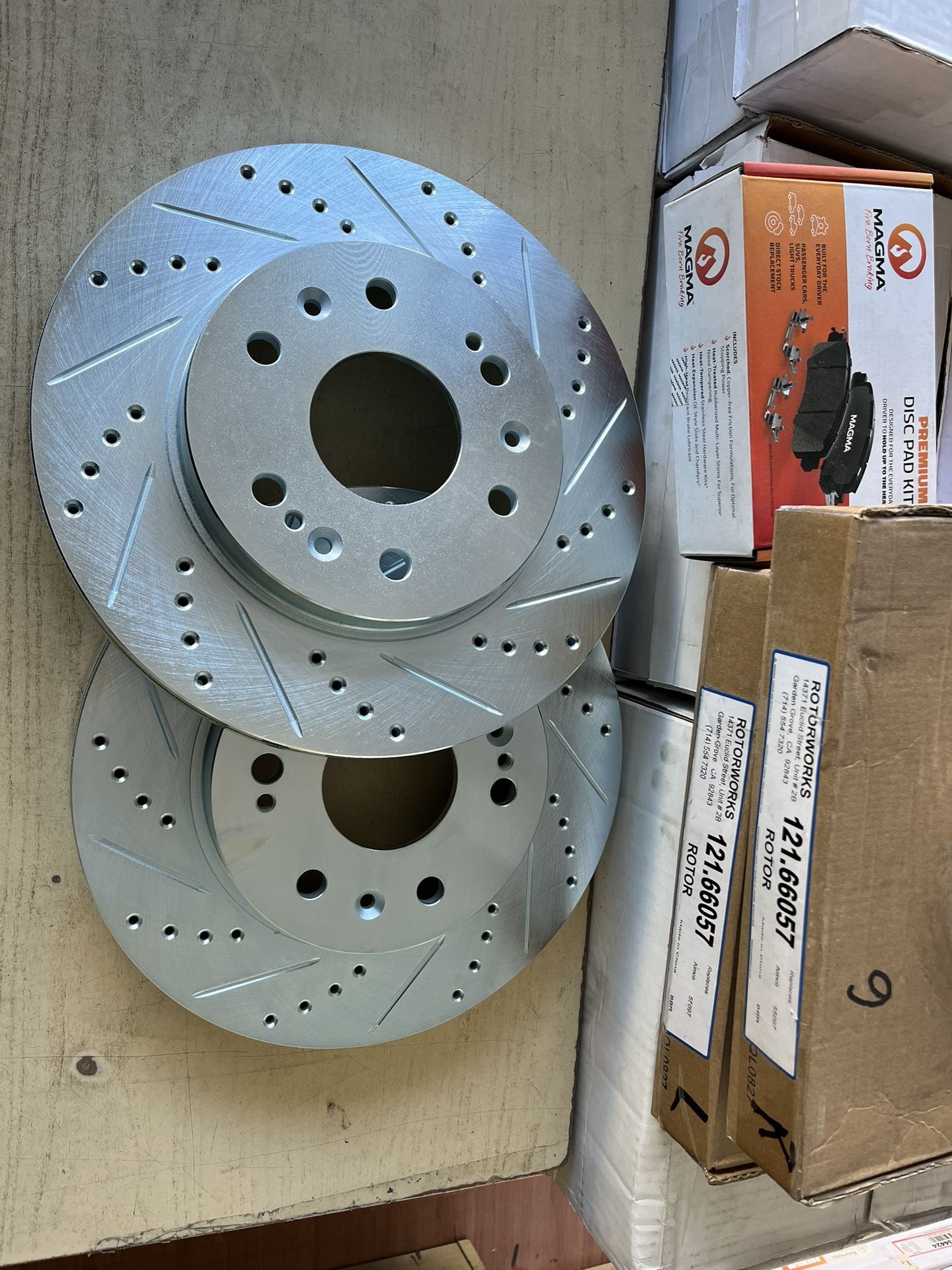 Gmc Yukon 07-20 Front Brake Rotors Pads