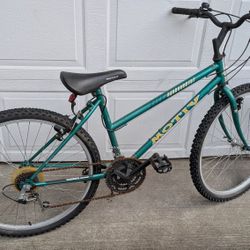 

    🚵 MOTIV BACKCOUNTRY MOUNTAIN BIKE - SHIMANO EQUIPPED - READY TO RIDE 🚵


    Get ready for the trails or city streets with this solid Motiv Ba