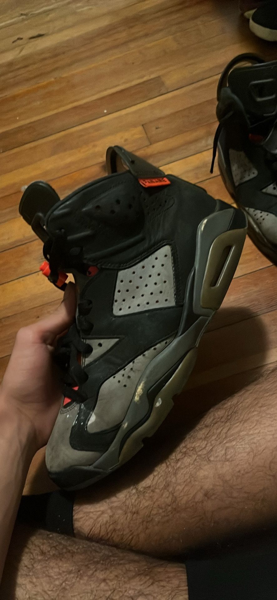Jordan 6 PSG Sz 8