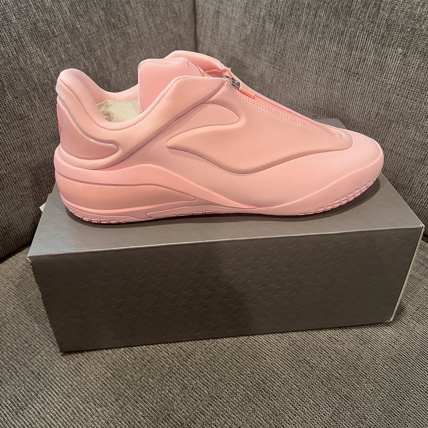 Converse Shai 001 Pink Blush Size 11 Men Or 12.5 Women