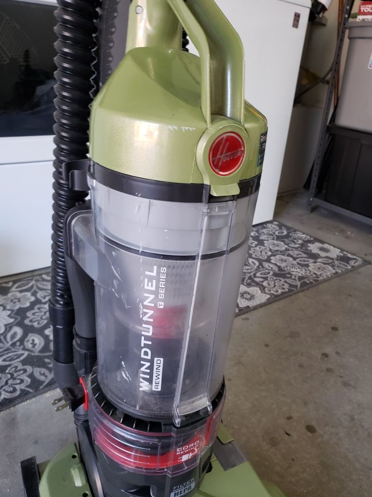 Hoover vacuum