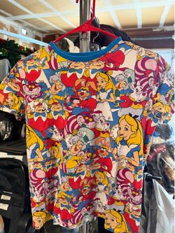 Cakeworthy Alice in wonderland tee