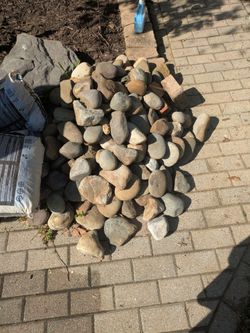 Landscaping rocks