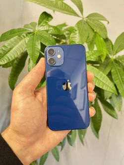 iPhone 12mini - UNLOCKED - 64GB