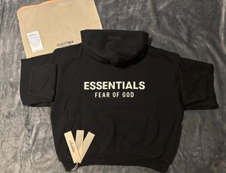 NEW Kids Fear of God Essentials Black Hoodie (Size 10, 14/16) 100% Authentic✅