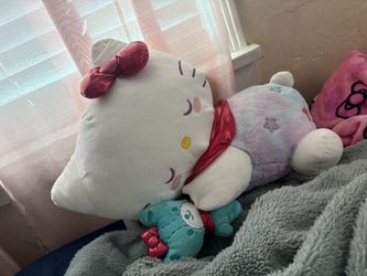 hello kitty plush