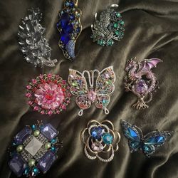 Woman’s Brooches