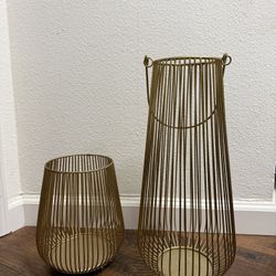 Modern gold wire lantern set