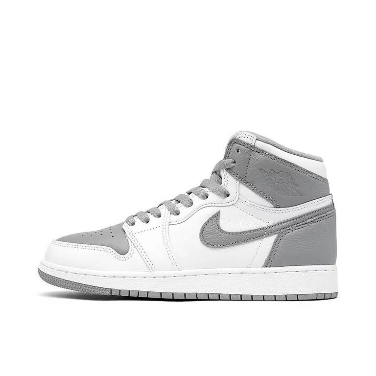 Grade School Size 6 Jordan 1 Retro High OG Stealth