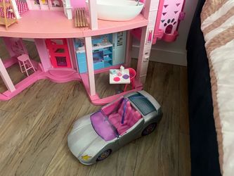 Barbie dream house