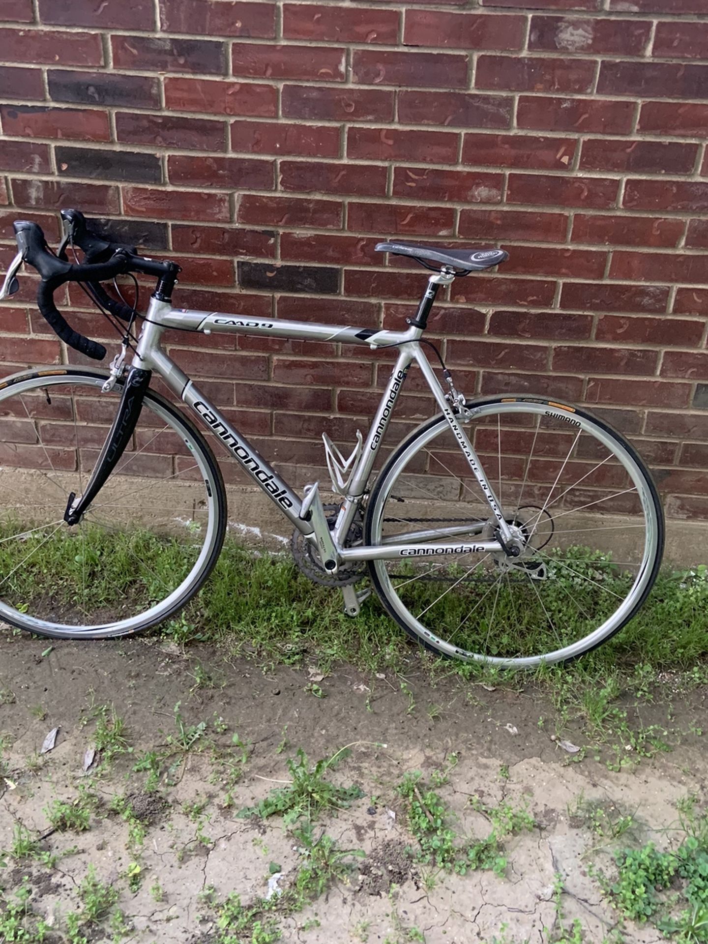Cannondale Road Bike