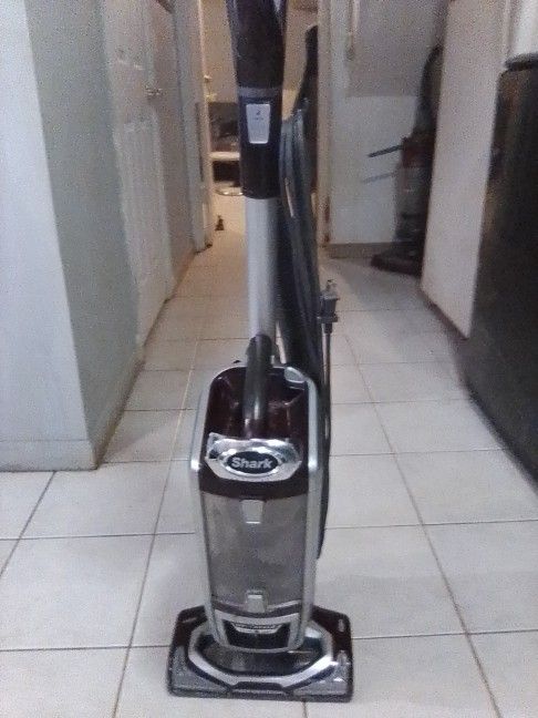 Shark Vacuum 