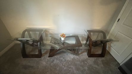 Coffee And End Table Ensemble