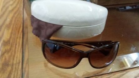 Coach Sunglasses w/case