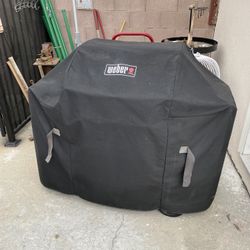 Used Webber  Gas  Grill In Good Condition 