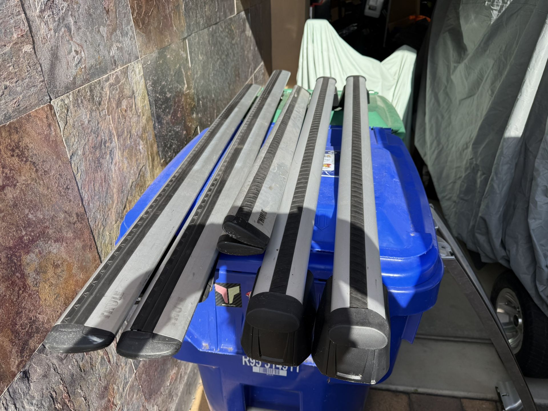 Thule Aero Roof Rack Crossbars