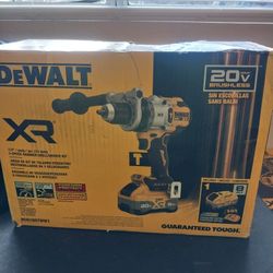 DEWALT HAMMER DRILL 20V LITHIUM BRUSHLESS XR WITH BATTERY 8.0 AH AND FAST CHARGER 