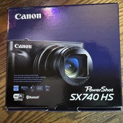 NEW Canon PowerShot SX740 HS 20.3MP Compact Digital Camera - Black
