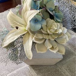 Decor